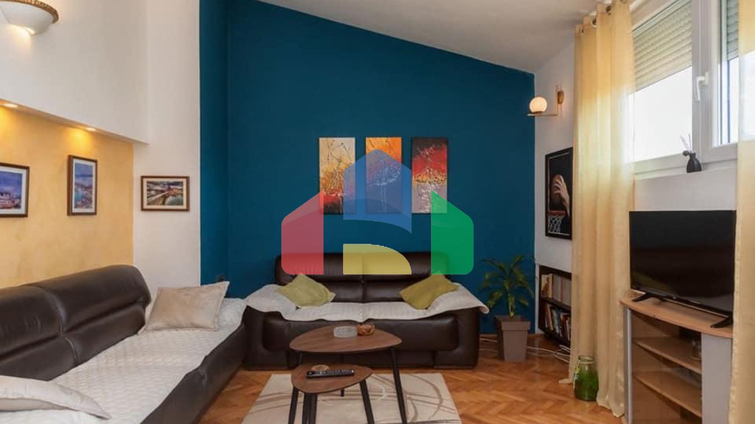 Просторная квартира дуплекс в центре Бара, Македонско Населье