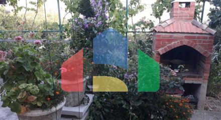 Одноэтажный дом с большим участком в Шушани, Бар