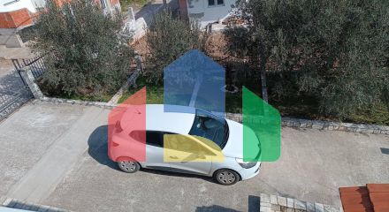 Дом в Шушани, город Бар с видом на горы и город.