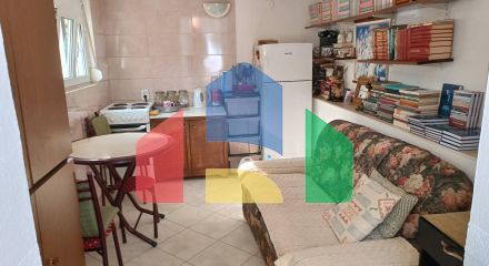 Дом в Шушани, город Бар с видом на горы и город.