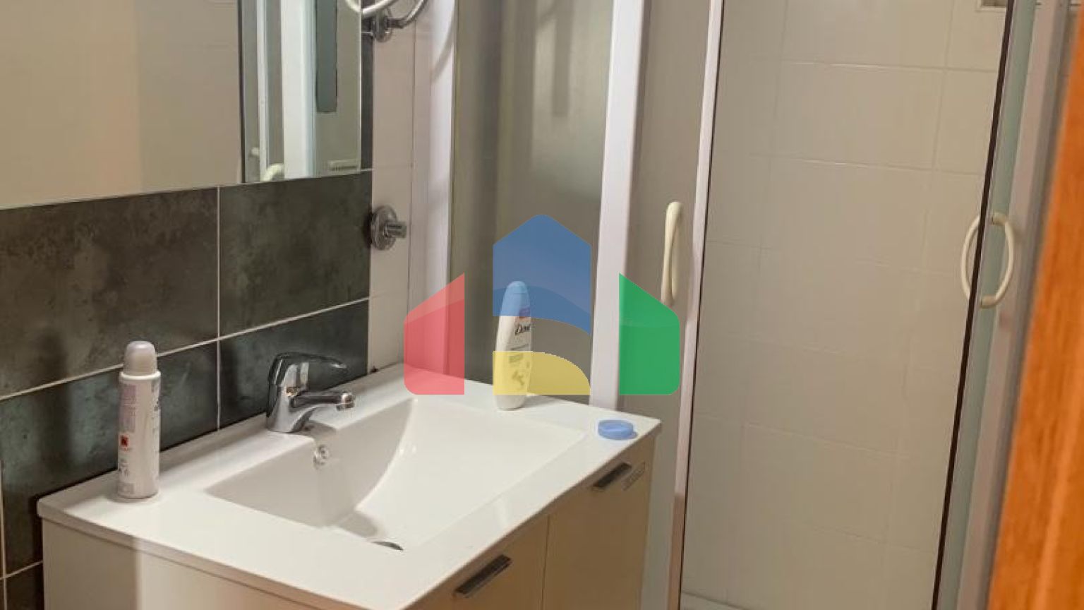 Трехэтажный дом в посёлке Ратац