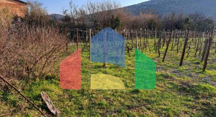 Large flat plot of land in Pole, Bar Riviera.