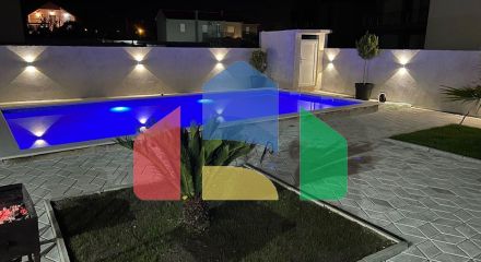 New villa with pool, Polje area
