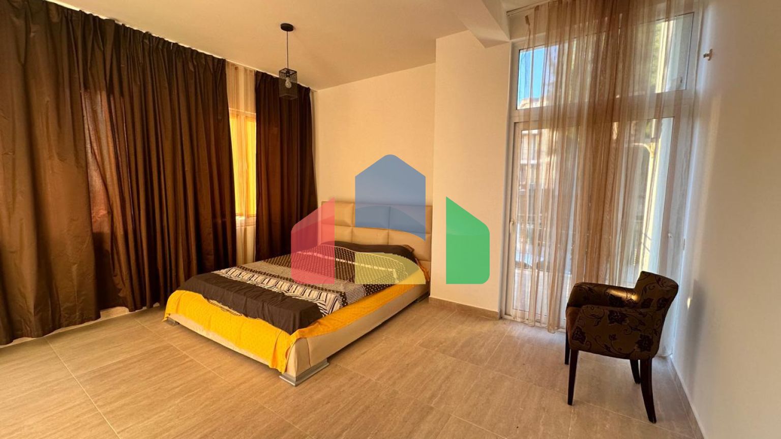 Вилла  в сосновом бору -  Зелёный пояс с видом на море.