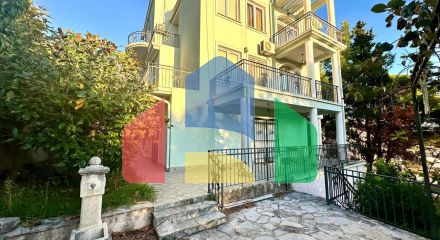 Вилла  в сосновом бору -  Зелёный пояс с видом на море.