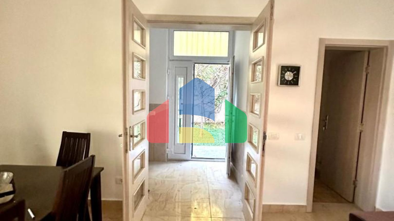 Вилла  в сосновом бору -  Зелёный пояс с видом на море.