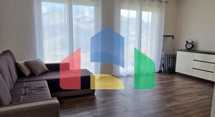 Three-storey house with stunning views in the city of Bar.