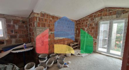 Новый двухэтажный дом в Зеленом Поясе, Бар