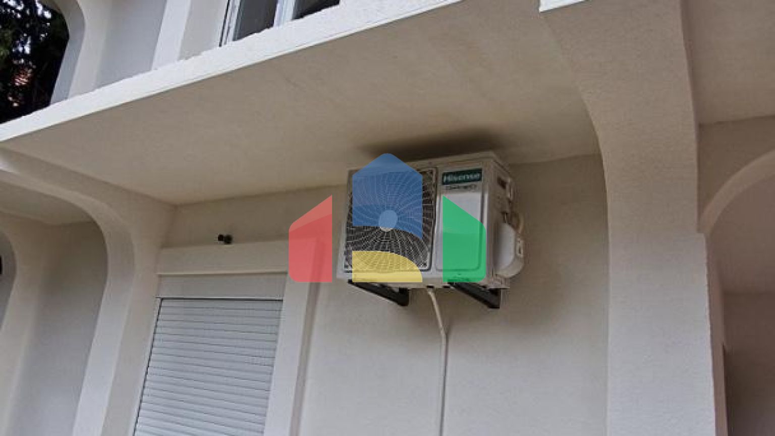 Новый двухэтажный дом в Зеленом Поясе, Бар