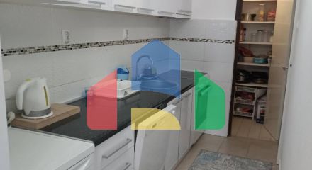 Квартира с тремя спальнями в центре Бара