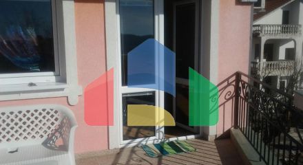 Трехэтажный дом с апартаментами в Шушани,Бар