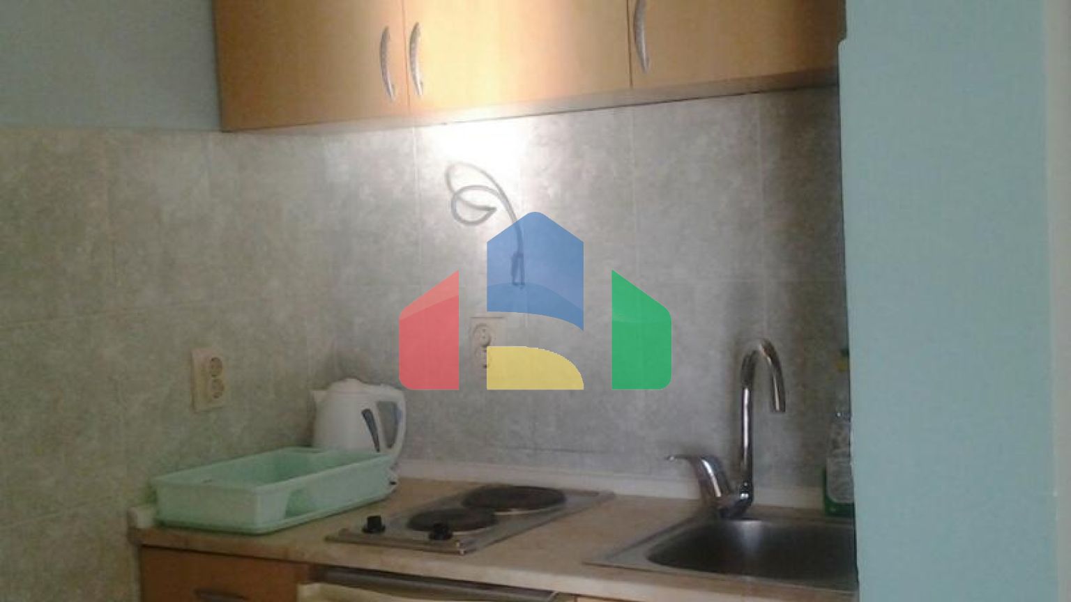 Трехэтажный дом с апартаментами в Шушани,Бар