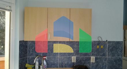 Трехэтажный дом с апартаментами в Шушани,Бар