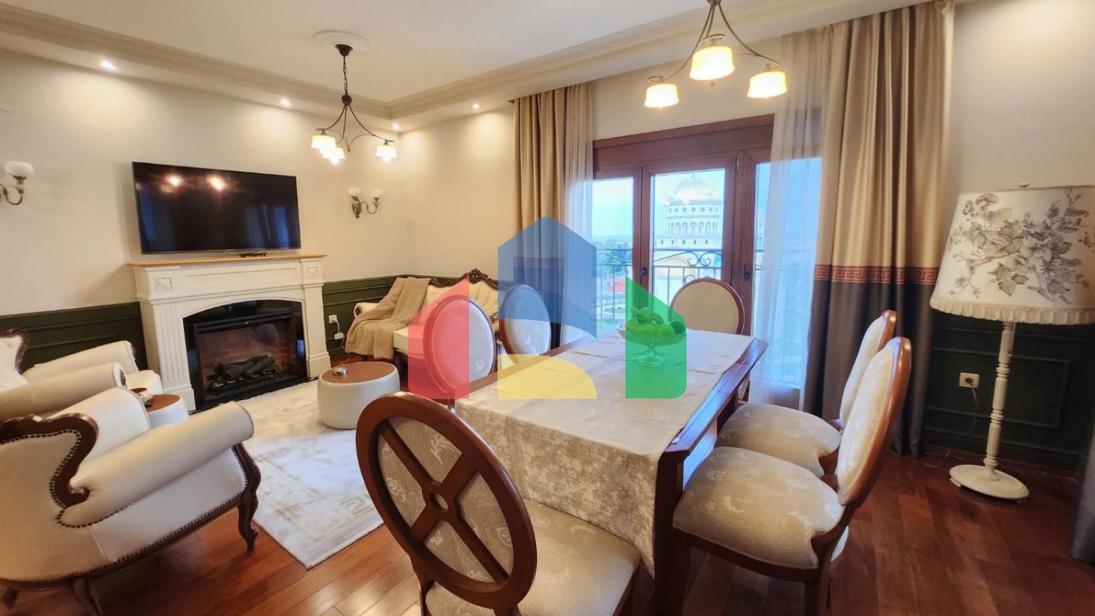 Просторная квартира в центре города Бар