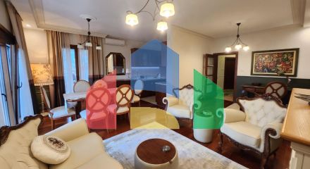 Просторная квартира в центре города Бар