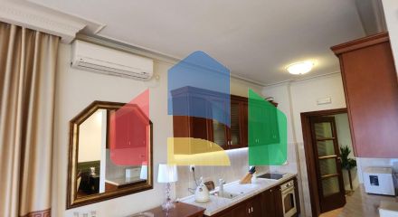 Просторная квартира в центре города Бар