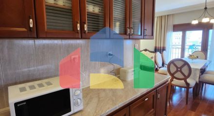 Просторная квартира в центре города Бар