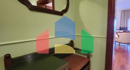 Просторная квартира в центре города Бар