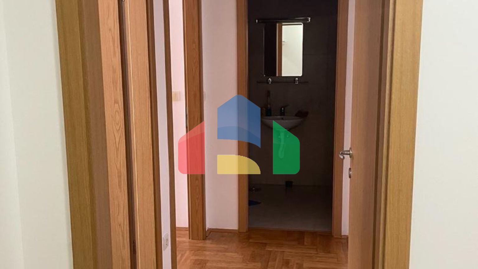 Долгосрочная аренда! Квартира в Баре в центре города