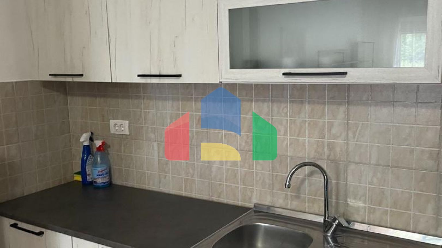 Долгосрочная аренда! Квартира в Баре в центре города