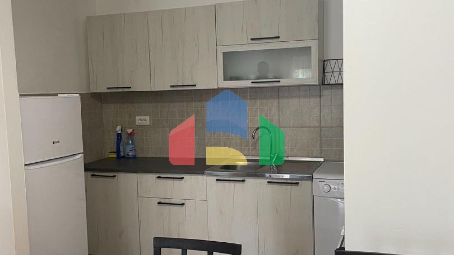 Долгосрочная аренда! Квартира в Баре в центре города