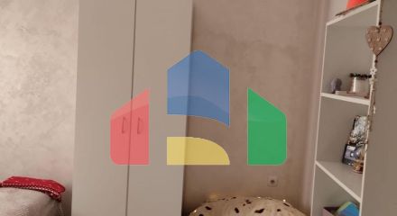 Часть дома с тремя квартирами рядом с морем в Баре Часть дома с тремя квартирами рядом с морем в Баре