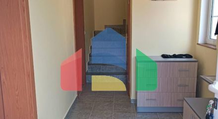 Таунхаус в комплексе с бассейном в живописном месте Зупцы в городе Бар.