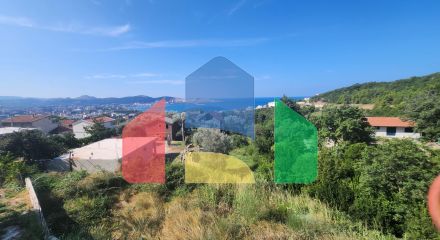 Двухэтажный семейный новый дом