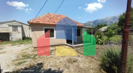 Small legal house in Polje, Bar