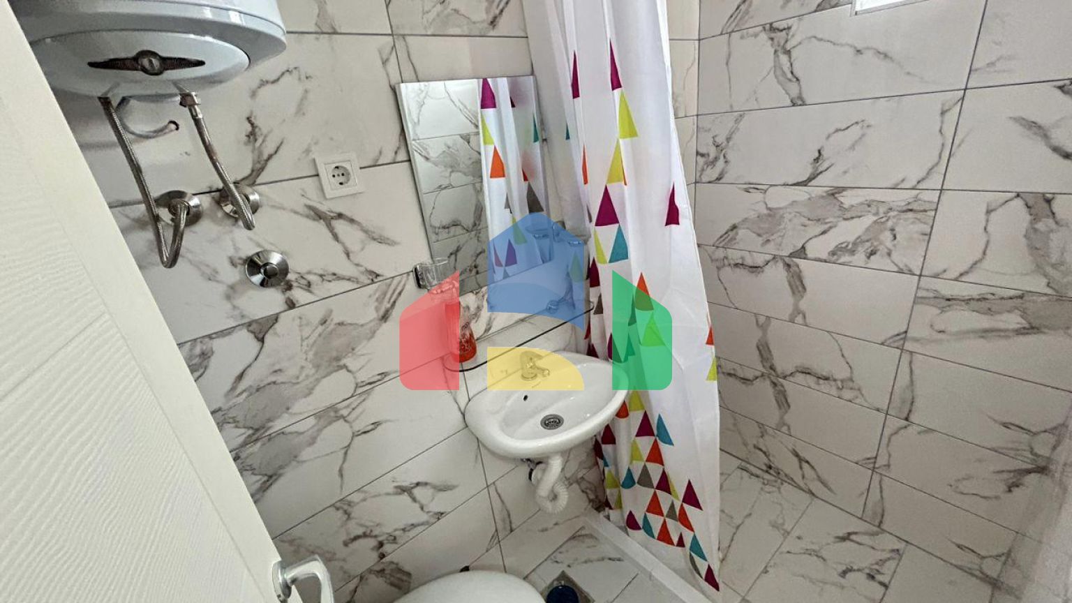 Мини-отель в Баре в 10 минутах ходьбы от пляжа.