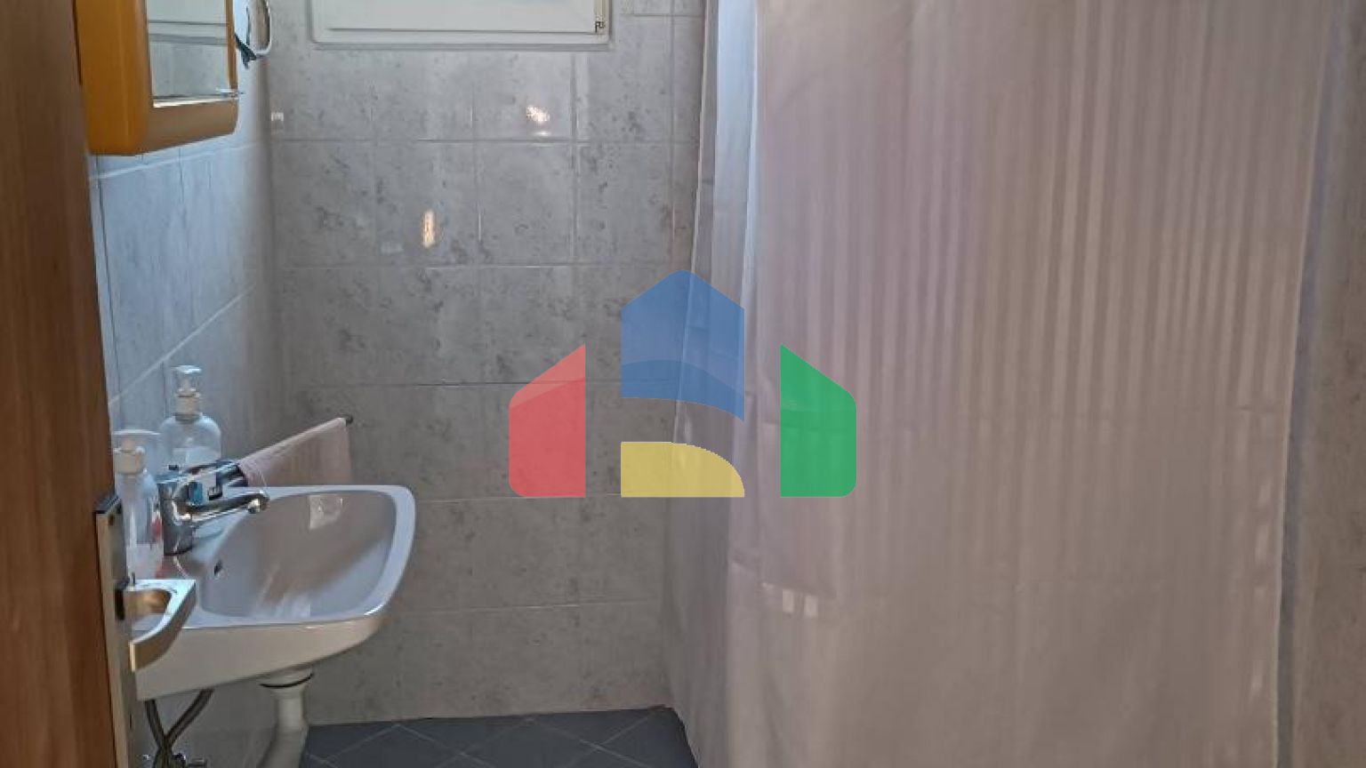 Дом в Шушани с прекрасным видом на море