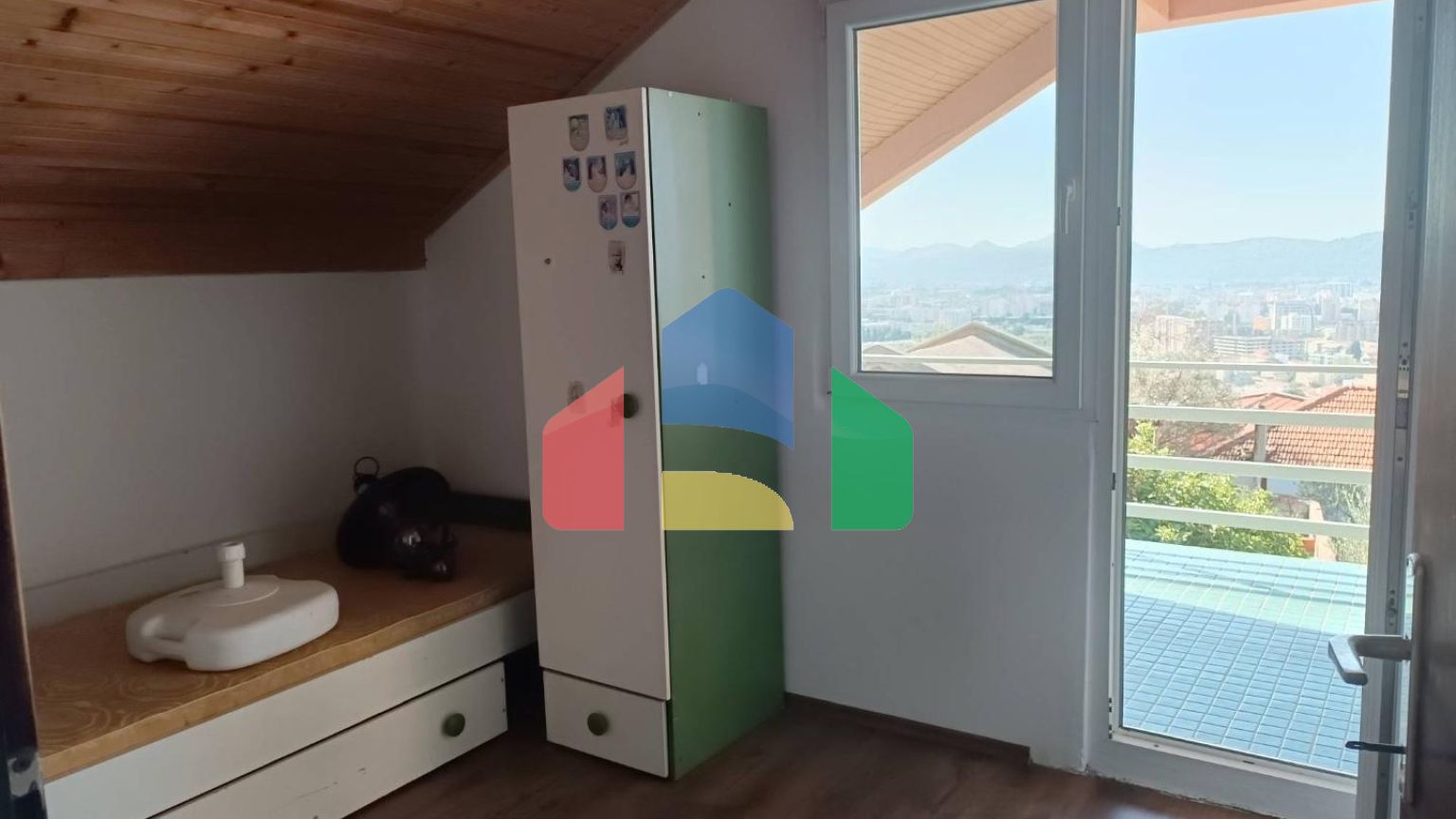 Дом в Шушани с прекрасным видом на море