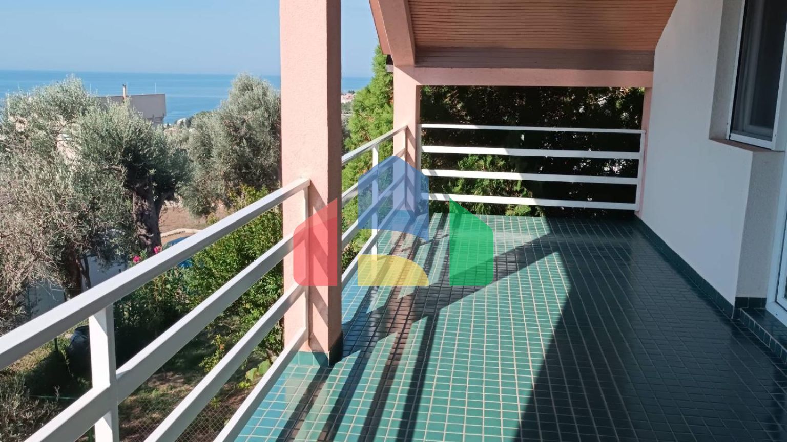 Дом в Шушани с прекрасным видом на море