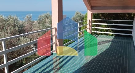 Дом в Шушани с прекрасным видом на море