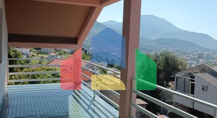 Дом в Шушани с прекрасным видом на море