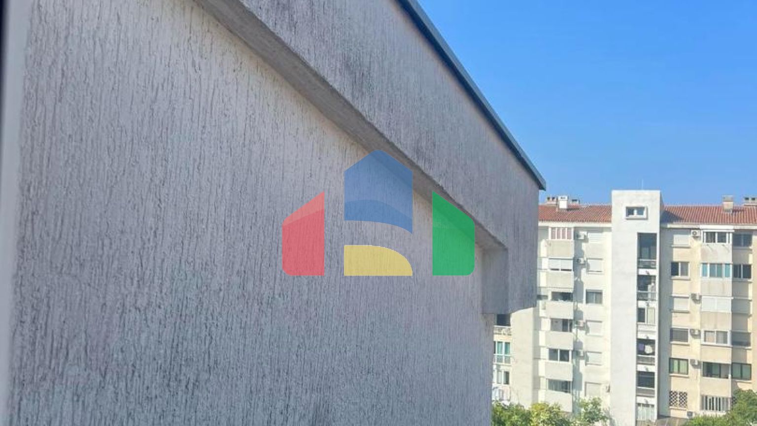 Просторная квартира дуплекс в центре Бара