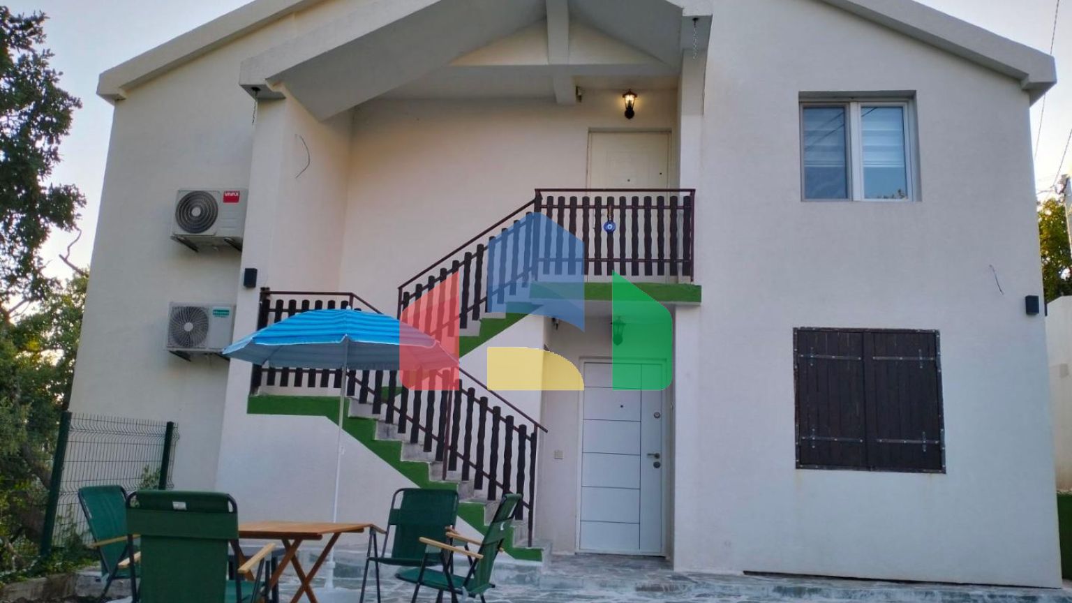 Дом в Баре в с панорамным видом на море и порт