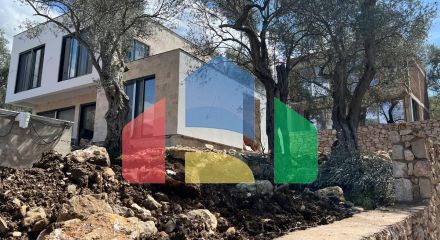 Новая вилла в маслиновой роще в городе Бар