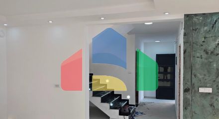 Новая просторная двухэтажная вилла в Полье, Бар