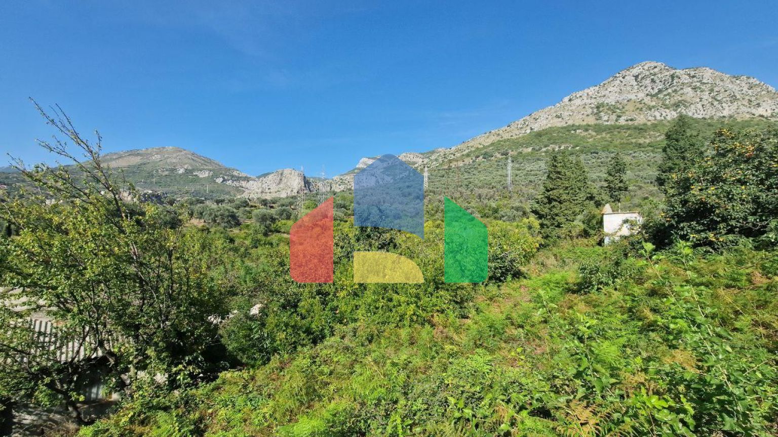 Просторный земельный участок в Бартуле, Бар.