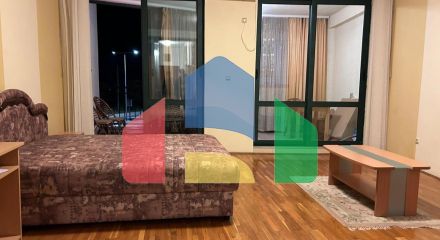 Квартира студия на первой линии от моря в районе Шушань, Бар.