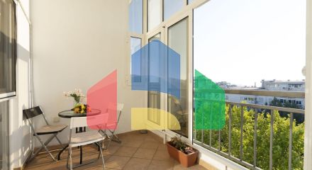 Просторная квартира с 3 спальнями в центре Бара.