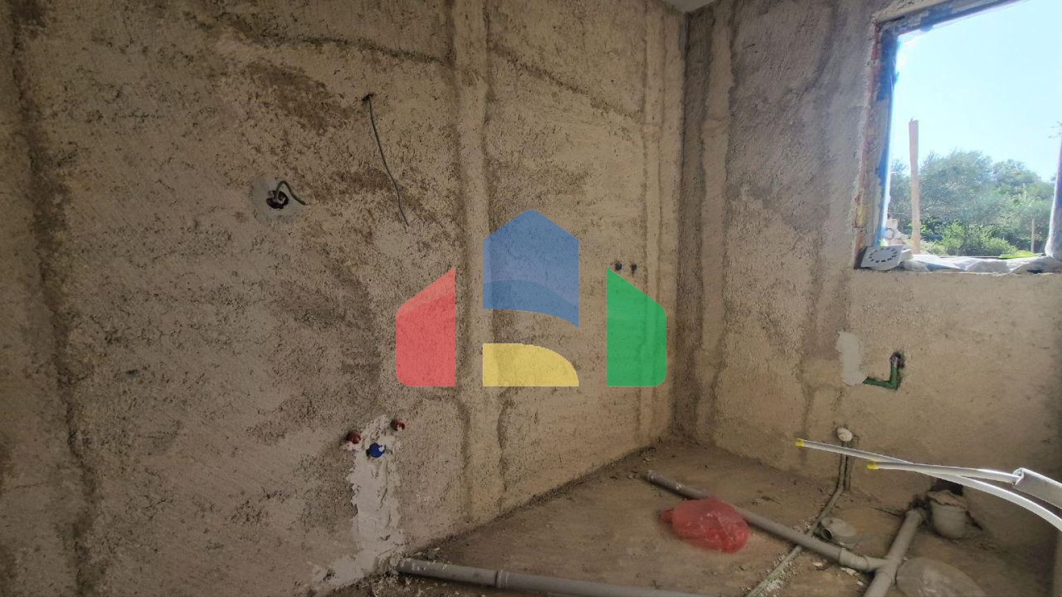 Новая двухэтажная вилла  в маслиновой роще в городе Бар