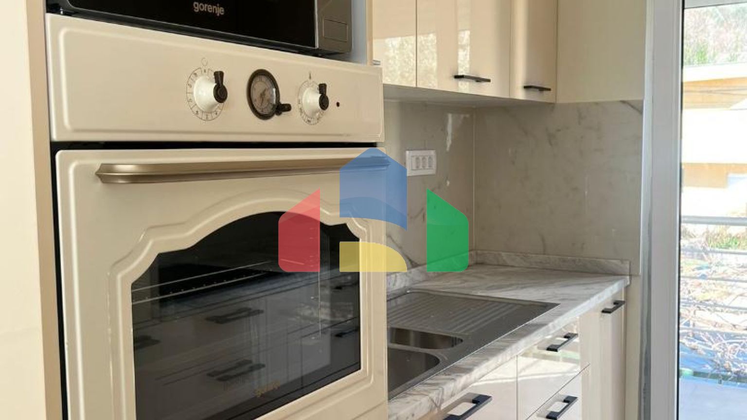 Новый двухэтажный дом в Баре, район Залево