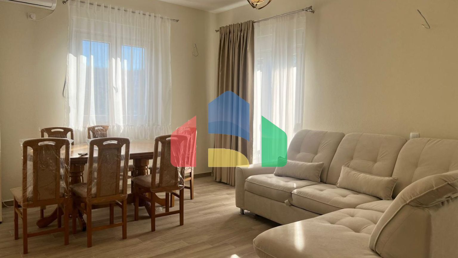 Новый двухэтажный дом в Баре, район Залево