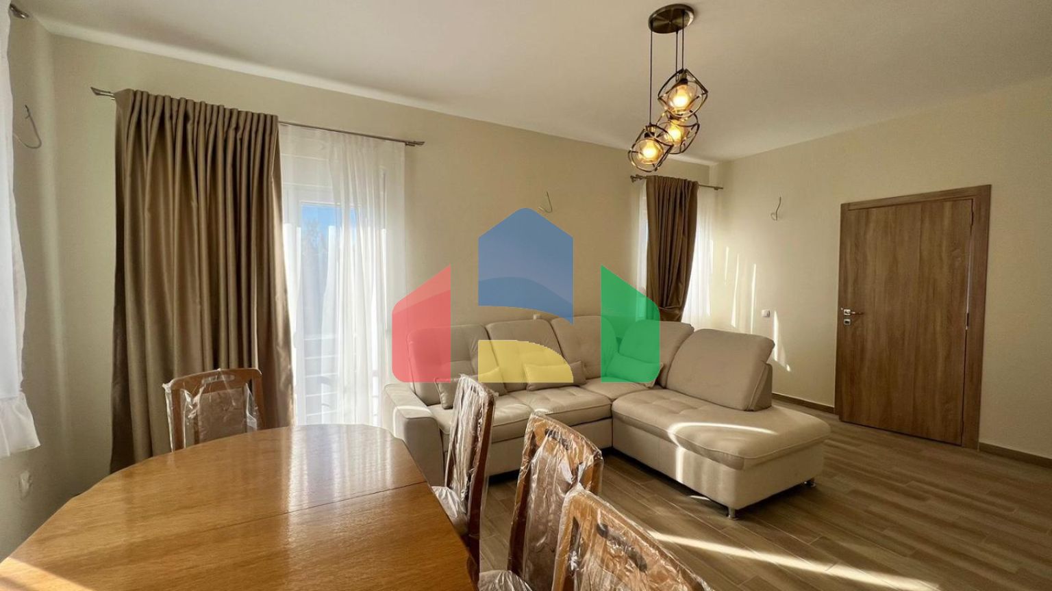 Новый двухэтажный дом в Баре, район Залево