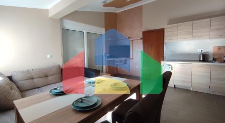 Дом с двумя раздельными квартирами в Баре, район Шушань