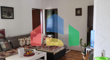 House with three apartments in the Shushan area, Bar.