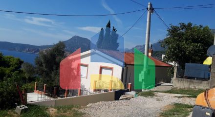 Two-storey house with a plot in the Ratac area, Bar.