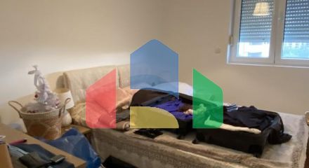 Квартира с двумя спальнями в пятиэтажном доме в районе Илино, Бар.